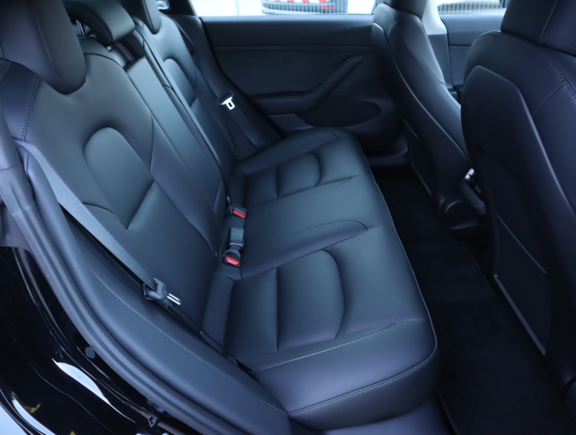 Tesla Model 3, 2023