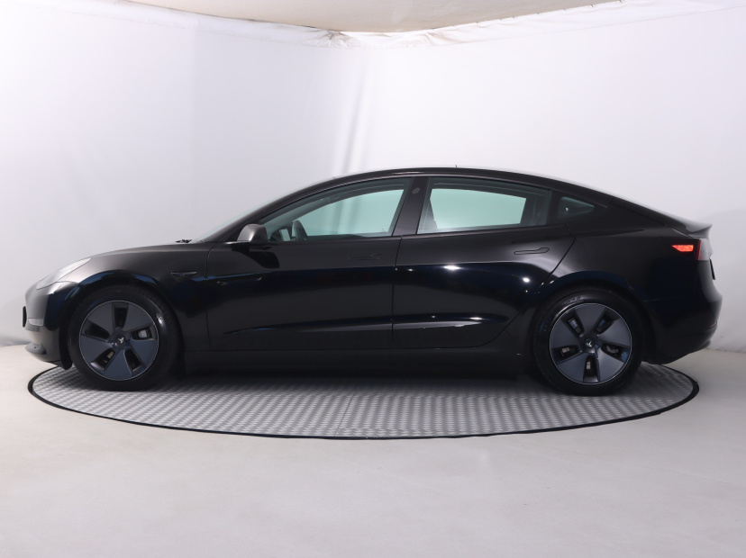 Tesla Model 3, 2023