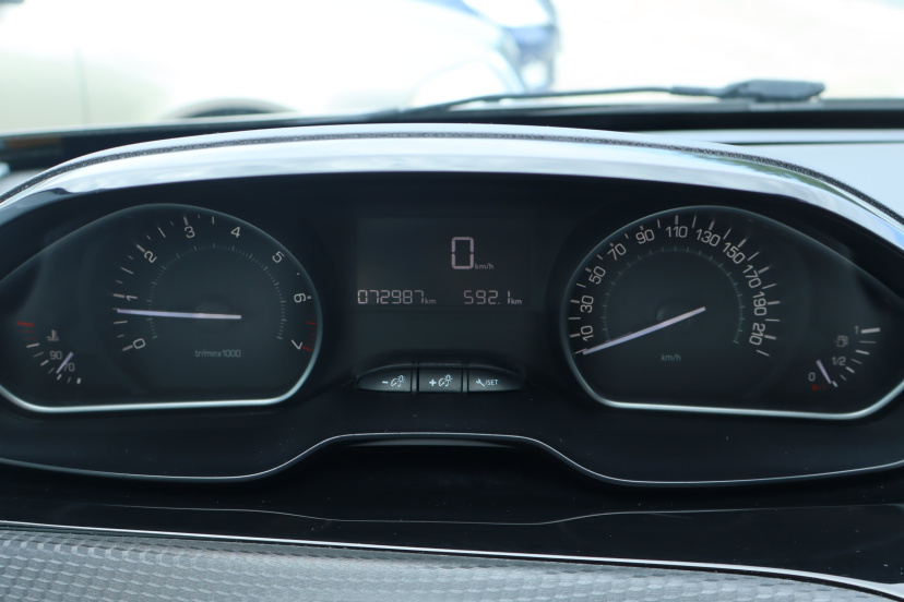 Peugeot 2008, 2017