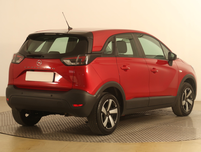 Opel Crossland, 2024