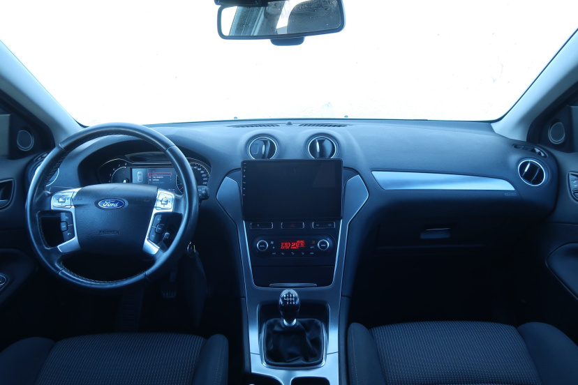 Ford Mondeo, 2011