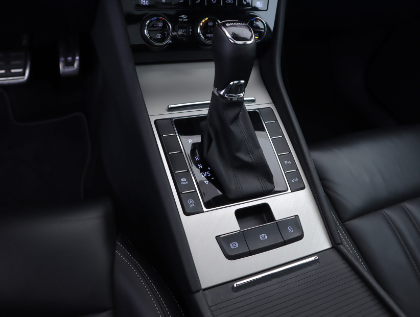 Škoda Superb, 2022