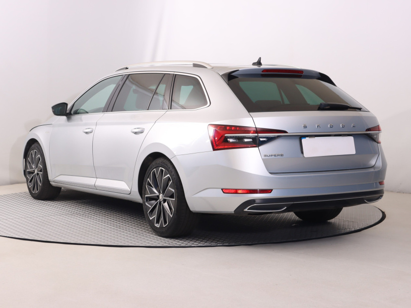 Škoda Superb, 2022