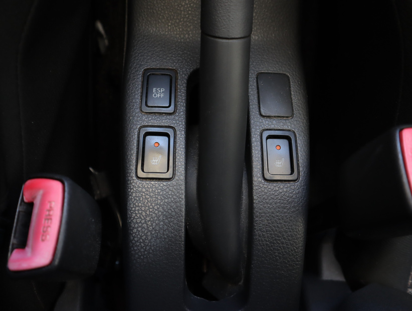 Suzuki SX4, 2010