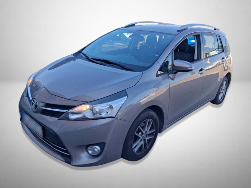 Toyota Verso, 2015