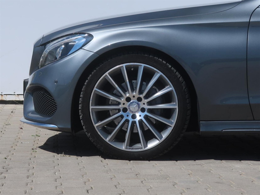 Mercedes-Benz C, 2016