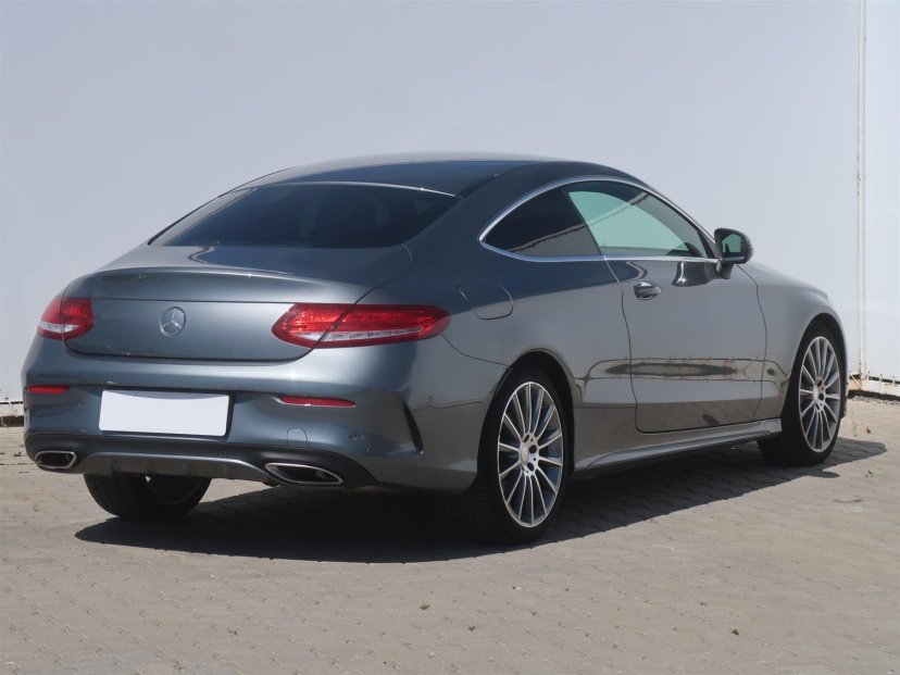 Mercedes-Benz C, 2016