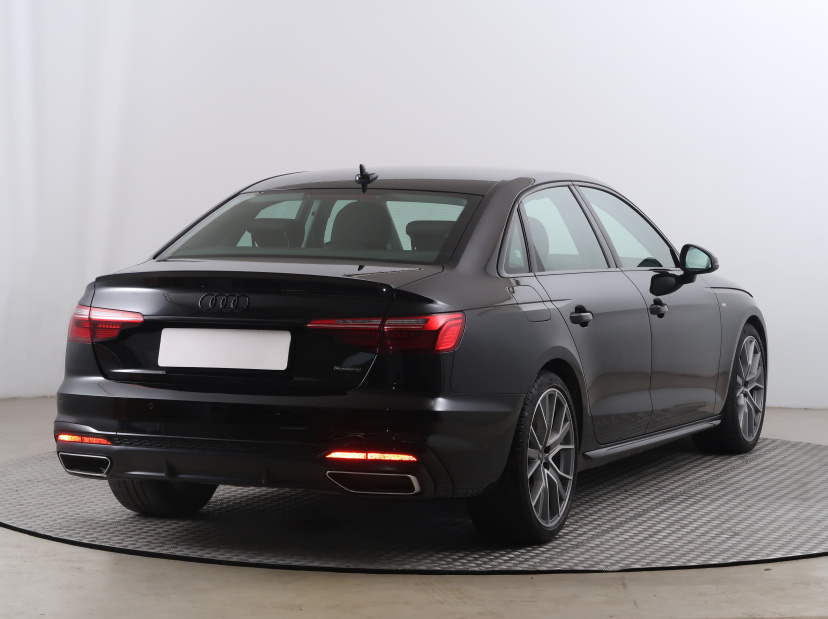 Audi A4, 2021