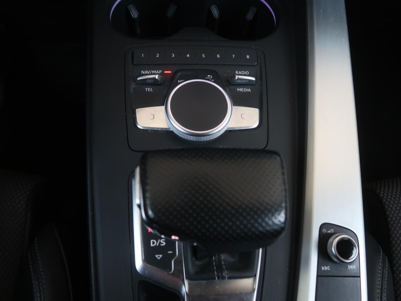 Audi A4, 2016