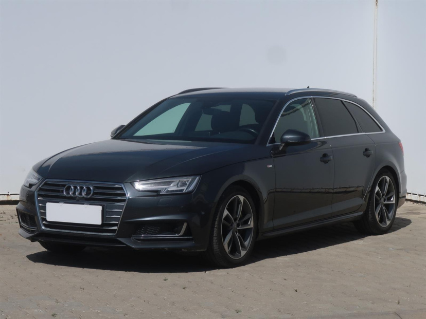 Audi A4, 2016