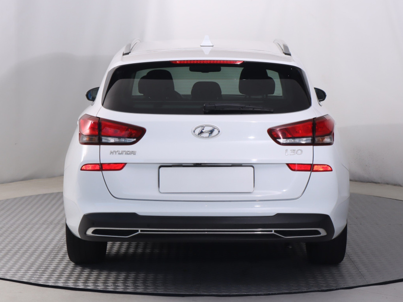 Hyundai i30, 2024