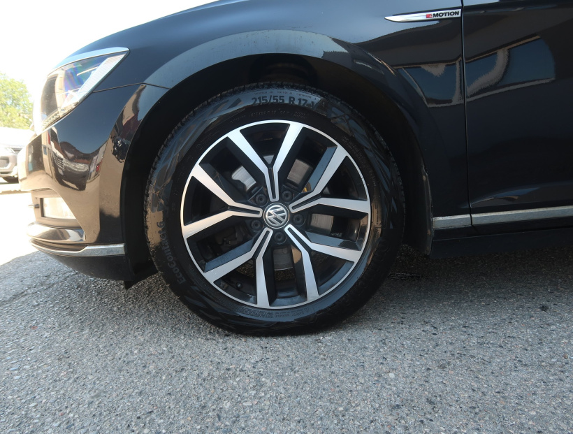 Volkswagen Passat, 2016