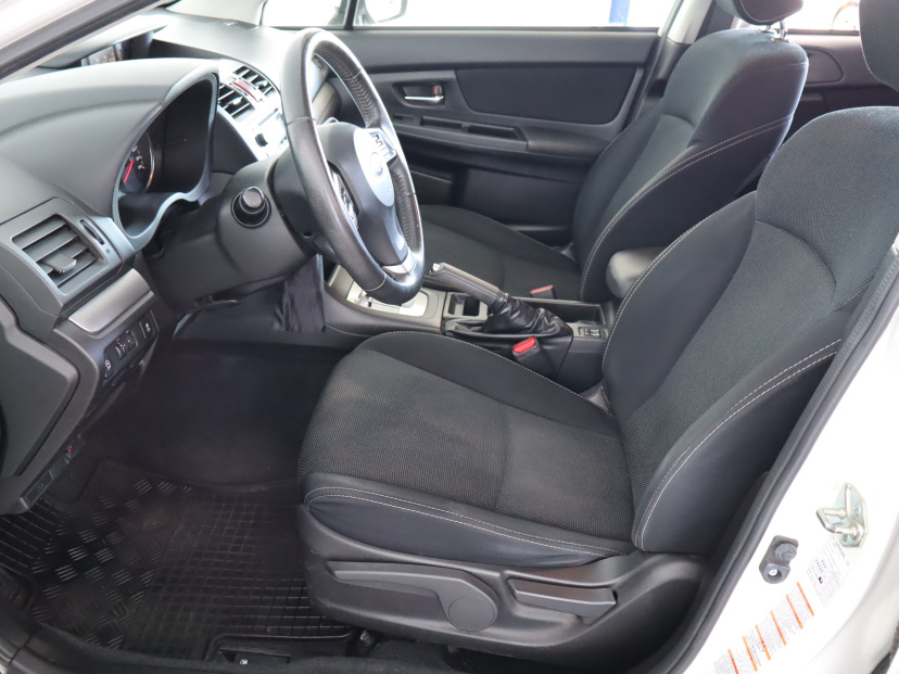 Subaru XV, 2012