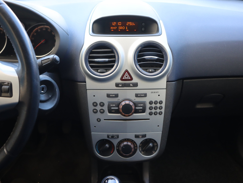 Opel Corsa, 2010