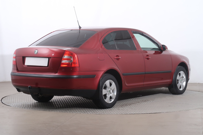 Škoda Octavia, 2004
