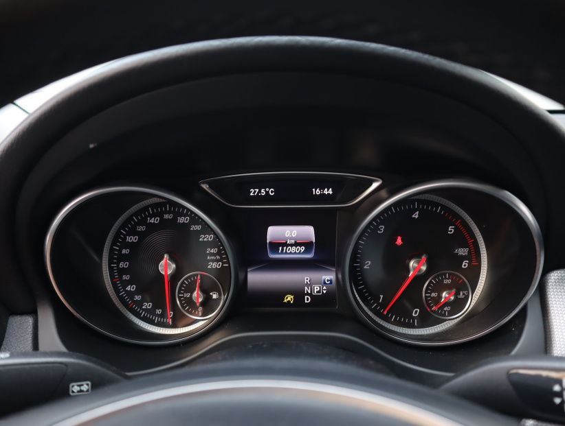 Mercedes-Benz CLA, 2016