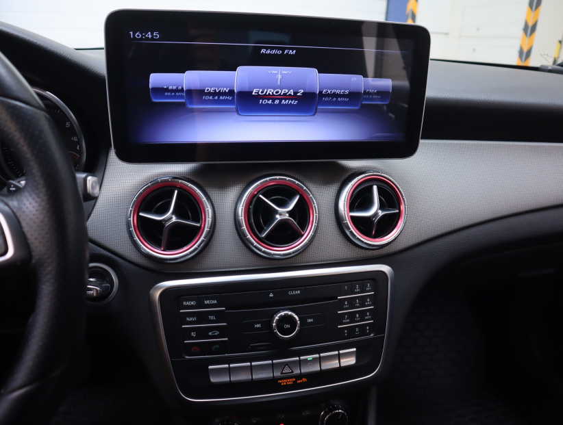 Mercedes-Benz CLA, 2016