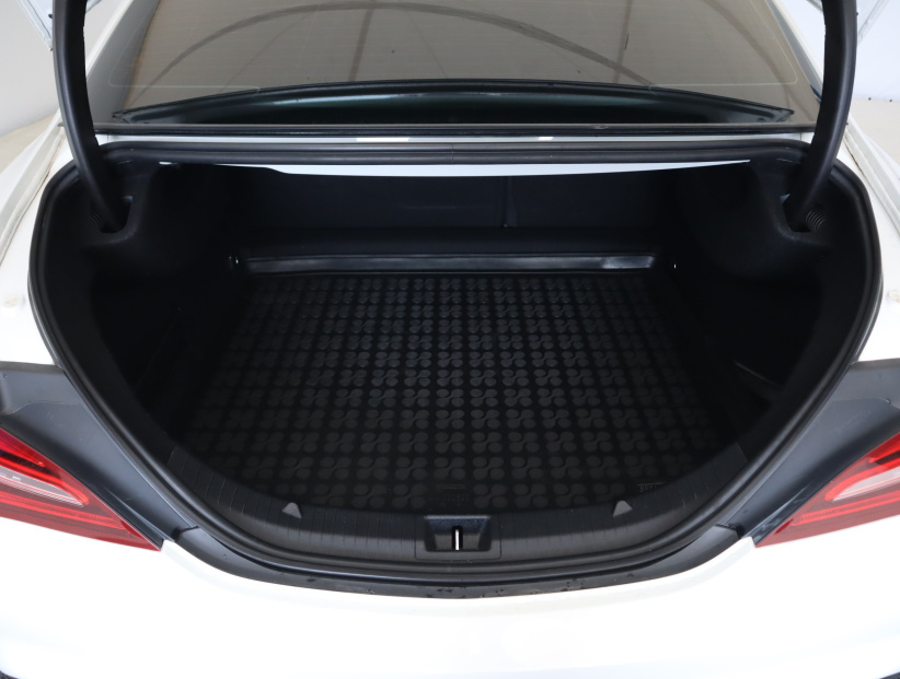 Mercedes-Benz CLA, 2016