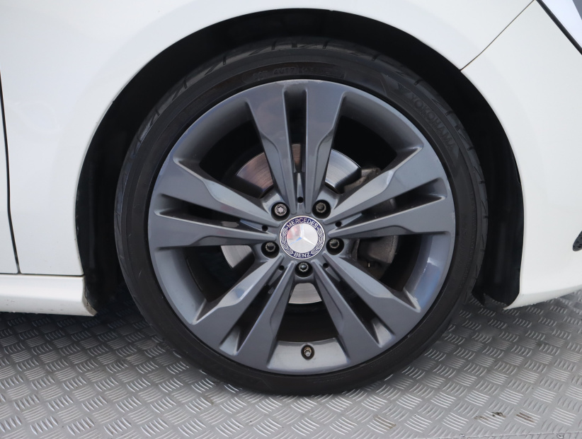 Mercedes-Benz CLA, 2016