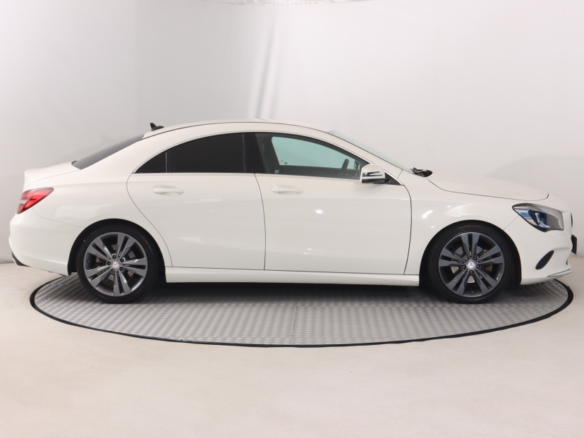 Mercedes-Benz CLA, 2016