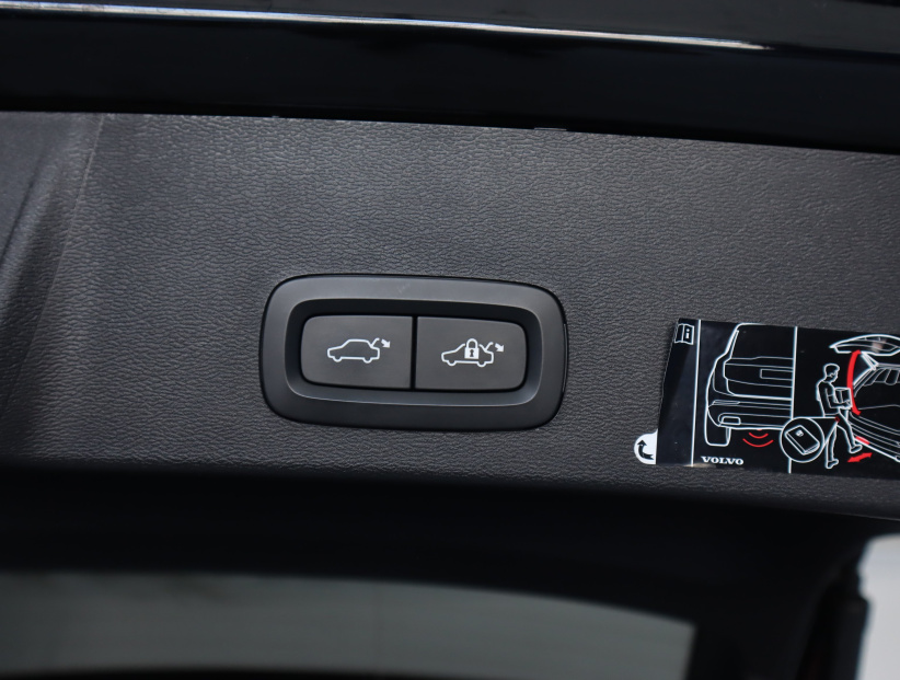 Volvo XC40, 2020
