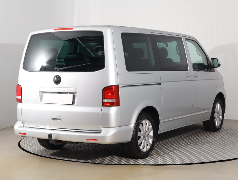 Volkswagen Multivan, 2012