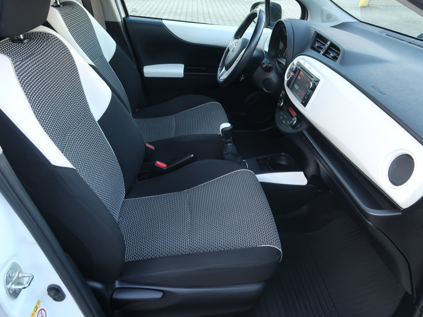 Toyota Yaris, 2013