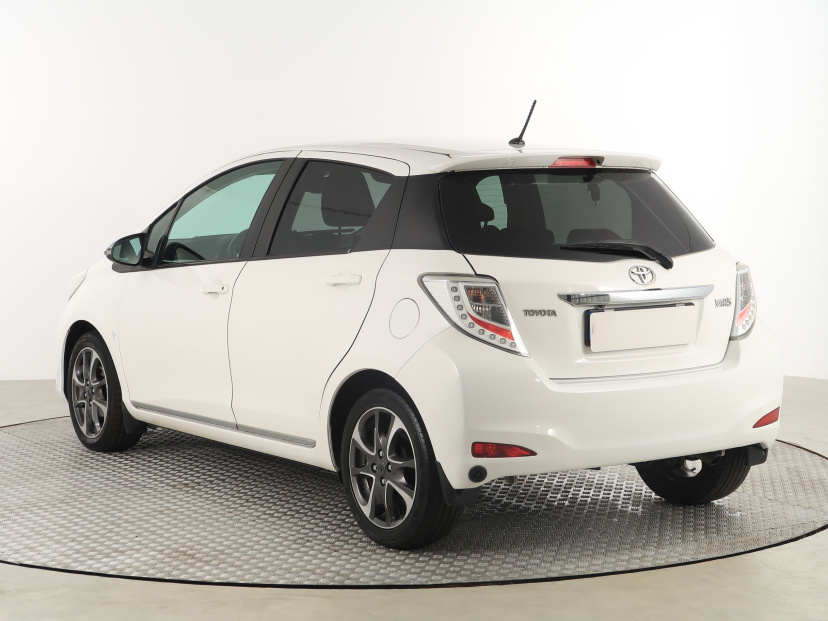 Toyota Yaris, 2013