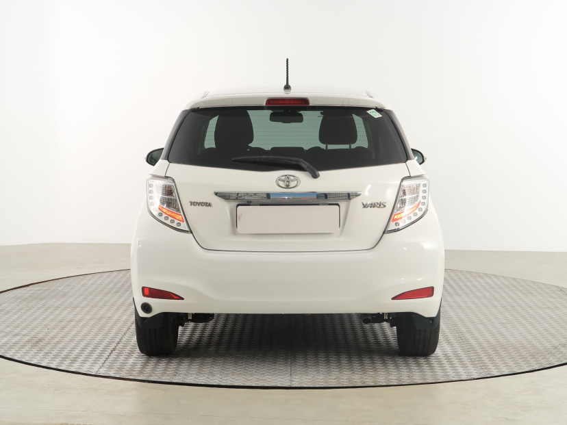 Toyota Yaris, 2013