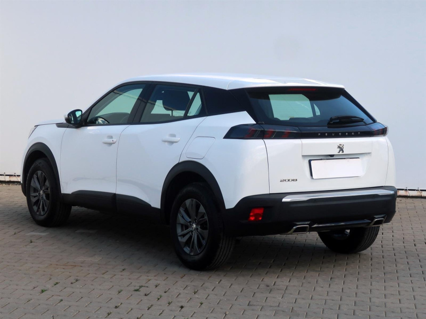 Peugeot 2008, 2021