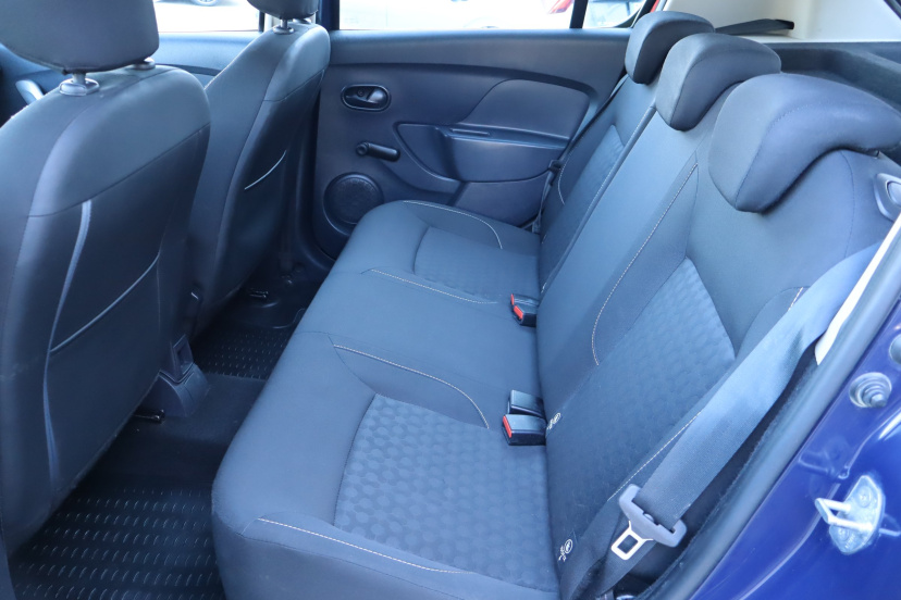Dacia Sandero, 2015