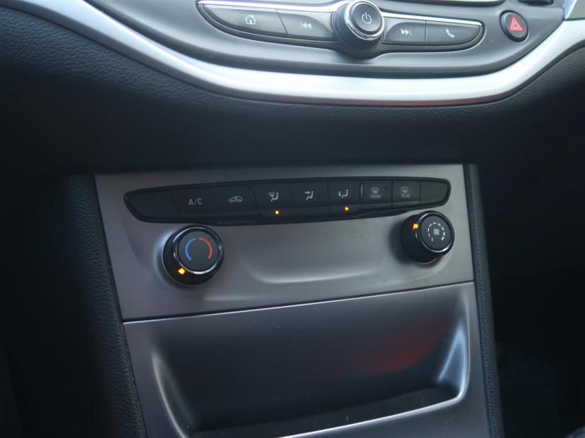 Opel Astra, 2017