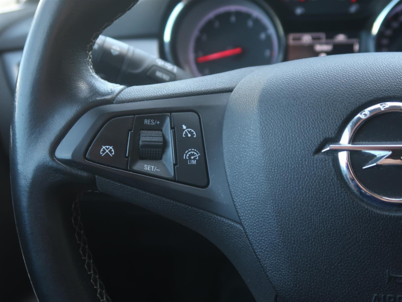 Opel Astra, 2017