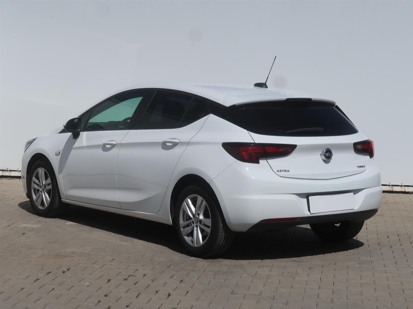 Opel Astra, 2017