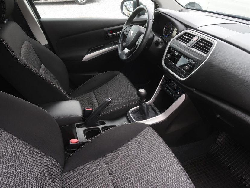 Suzuki SX4 S-Cross, 2013