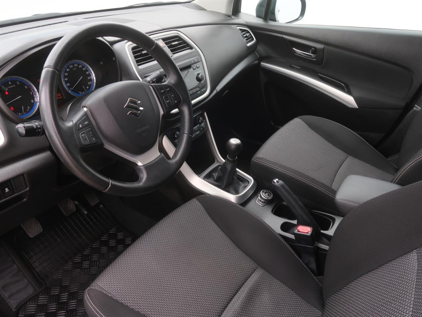 Suzuki SX4 S-Cross, 2013