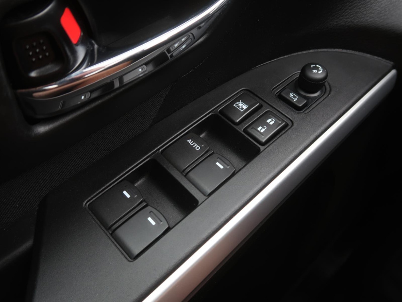 Suzuki SX4 S-Cross, 2013