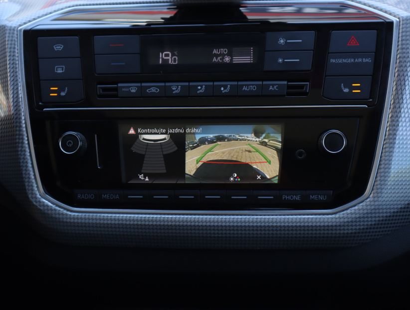 Volkswagen e-up!, 2018