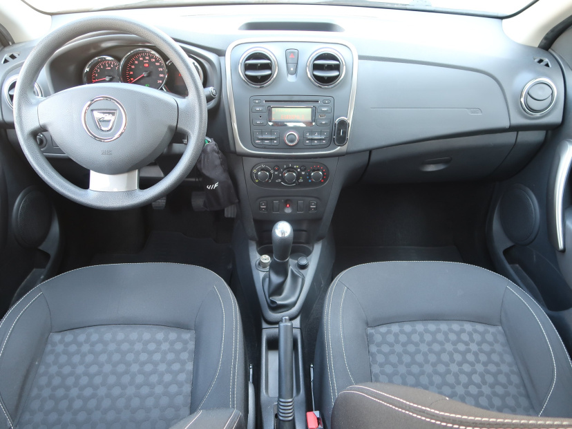 Dacia Logan, 2013