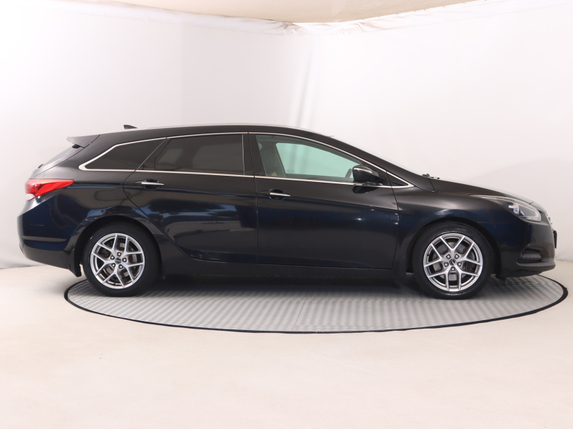 Hyundai i40, 2016