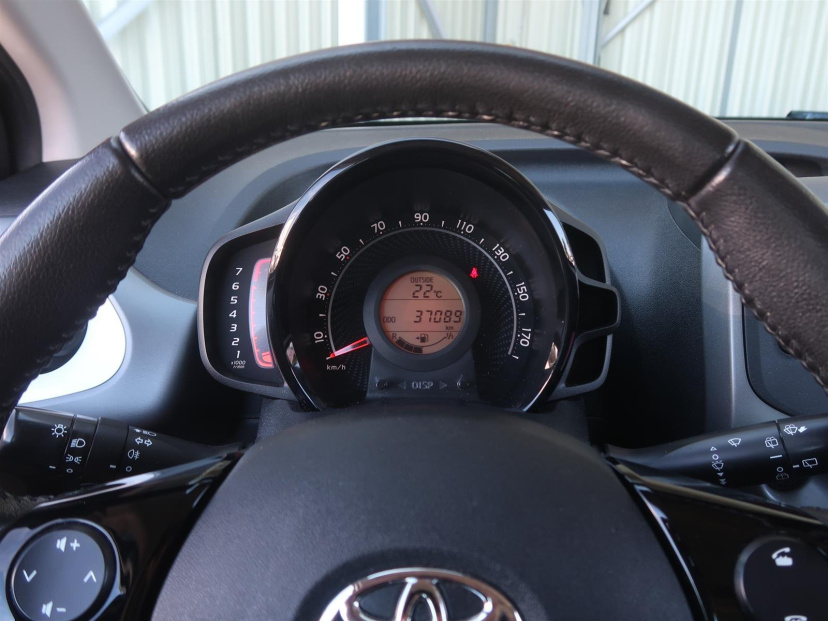 Toyota Aygo, 2020