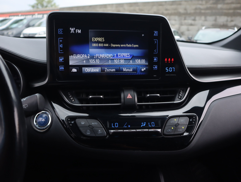 Toyota C-HR, 2018