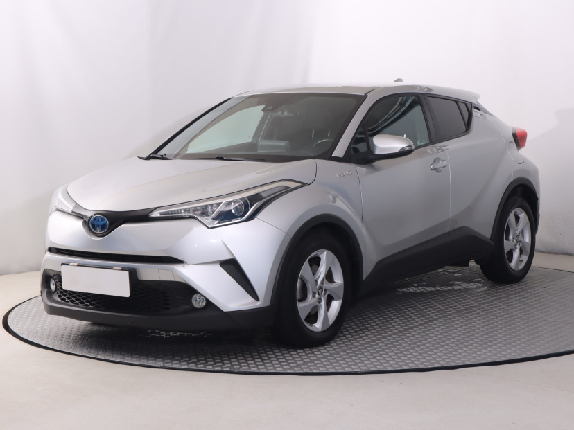 Toyota C-HR, 2018