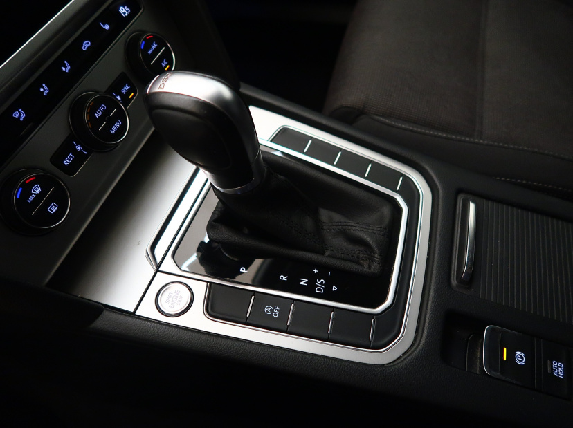 Volkswagen Passat, 2018