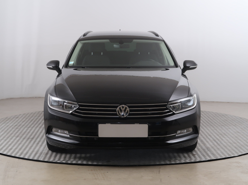 Volkswagen Passat, 2018