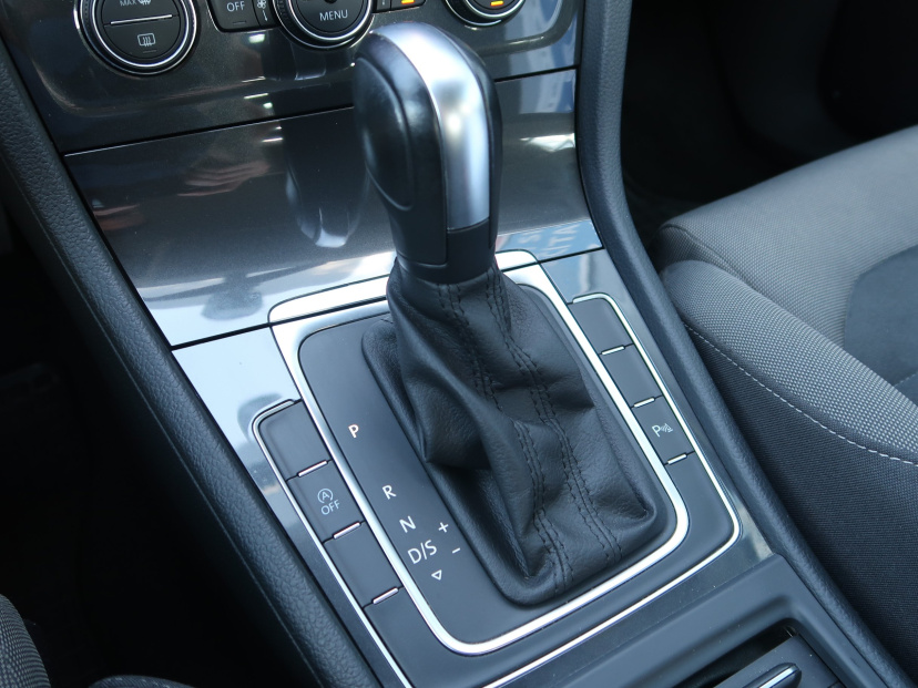 Volkswagen Golf, 2019