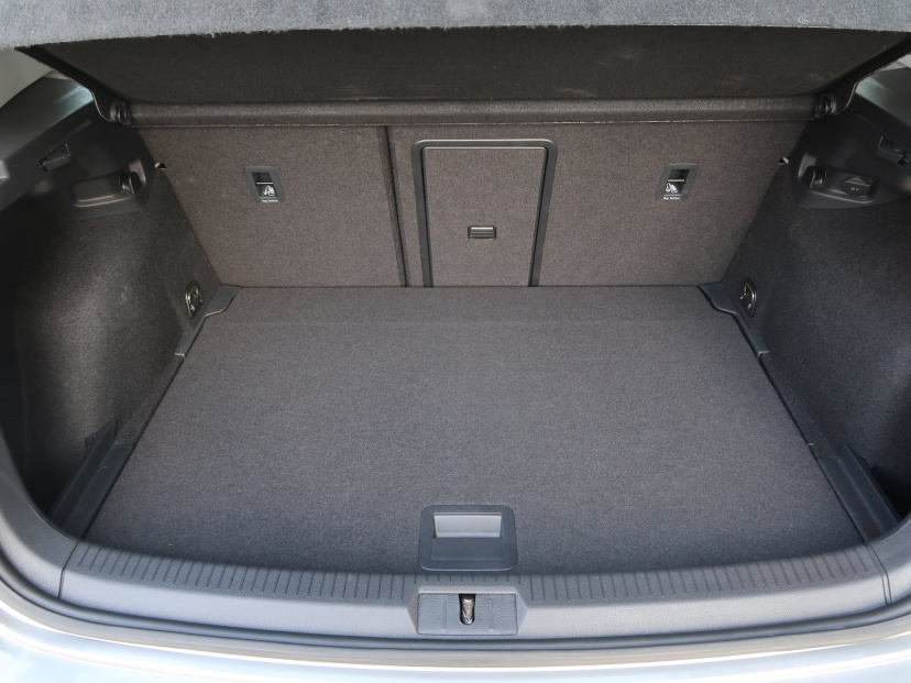 Volkswagen Golf, 2019