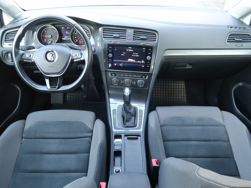 Volkswagen Golf, 2019