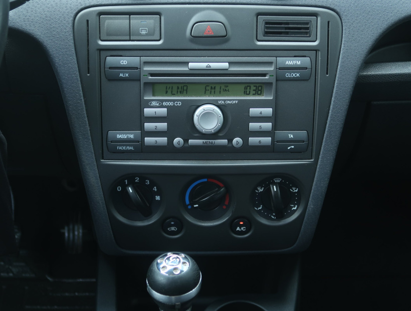 Ford Fusion, 2006