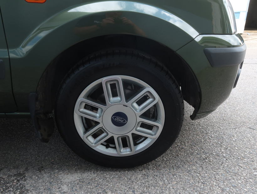 Ford Fusion, 2006